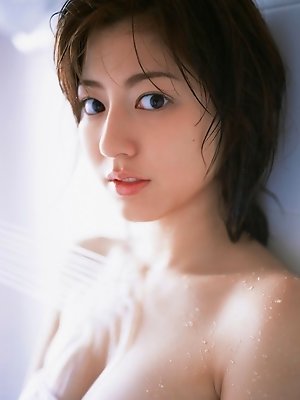 Yumi Sugimoto cute model with sexy girl next door appeal